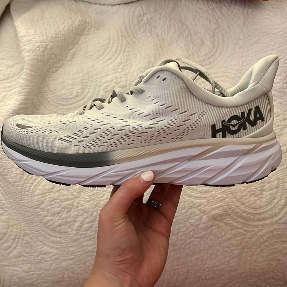 Hoka Men’s tennis shoe
